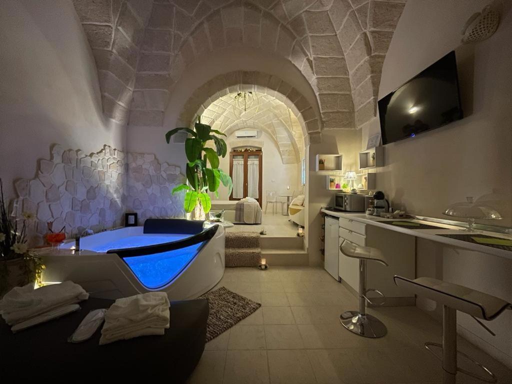 Suite Il Vicoletto Crispiano Exterior foto