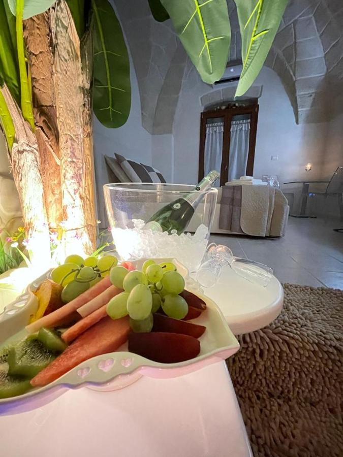 Suite Il Vicoletto Crispiano Exterior foto